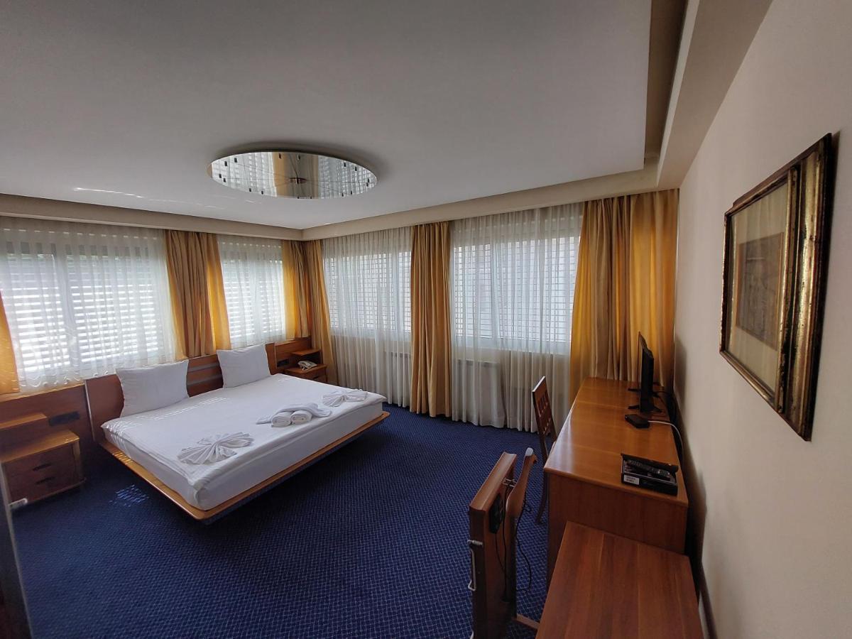 Hotel Brass- Free Parking Sarajevo Exteriér fotografie